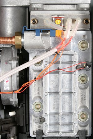 wc greenstar cdi h31836 phe fwy (alight) in situ.jpg